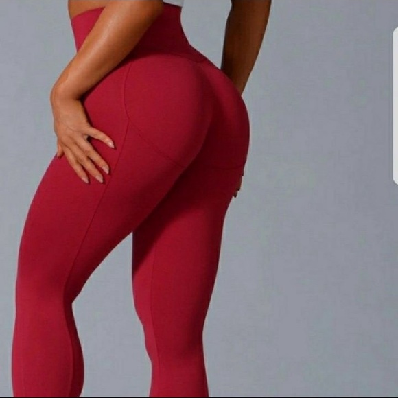 Bombshell sportswear red leggings - XS - Picture 3 of 3